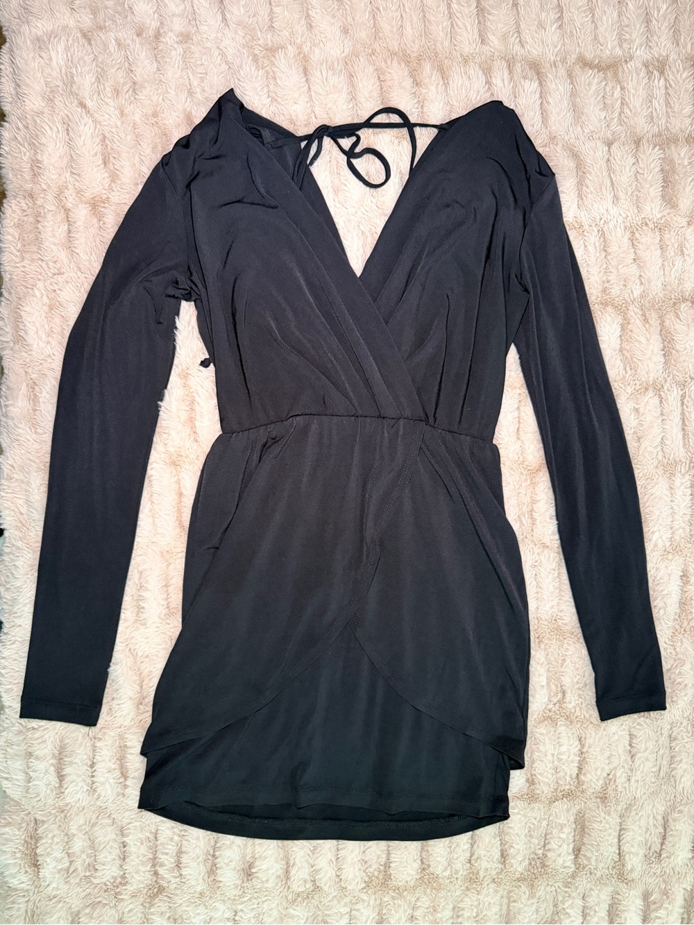 BCBGeneration Black Bodycon Dress with Plunge Neckline and Ruched Sleeves